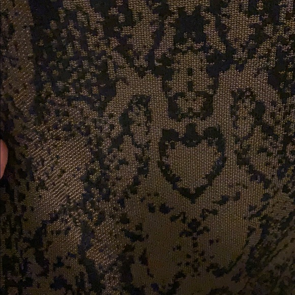 Olive green and black snake dress - Picture 4 of 4